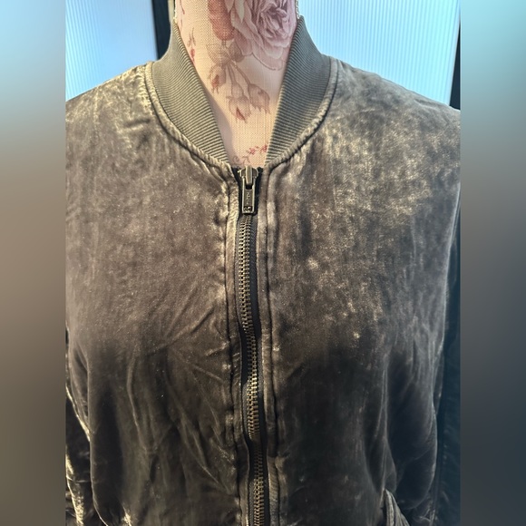 NWOT Free People Velvet Ruched Bomber Jacket - Picture 4 of 12